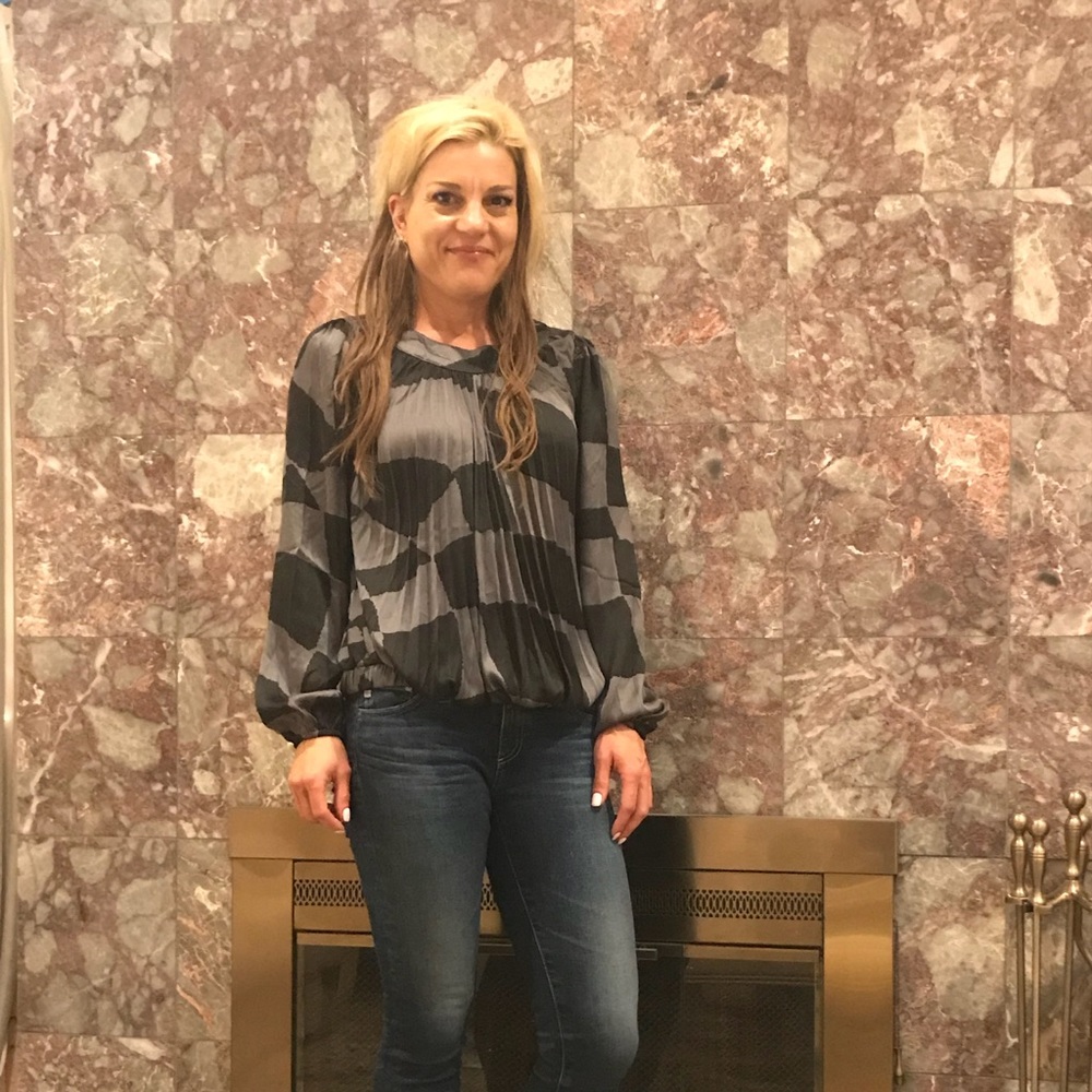 The best for me ! 🎉2 hours party sale 🎉 - Picture 5 of 8